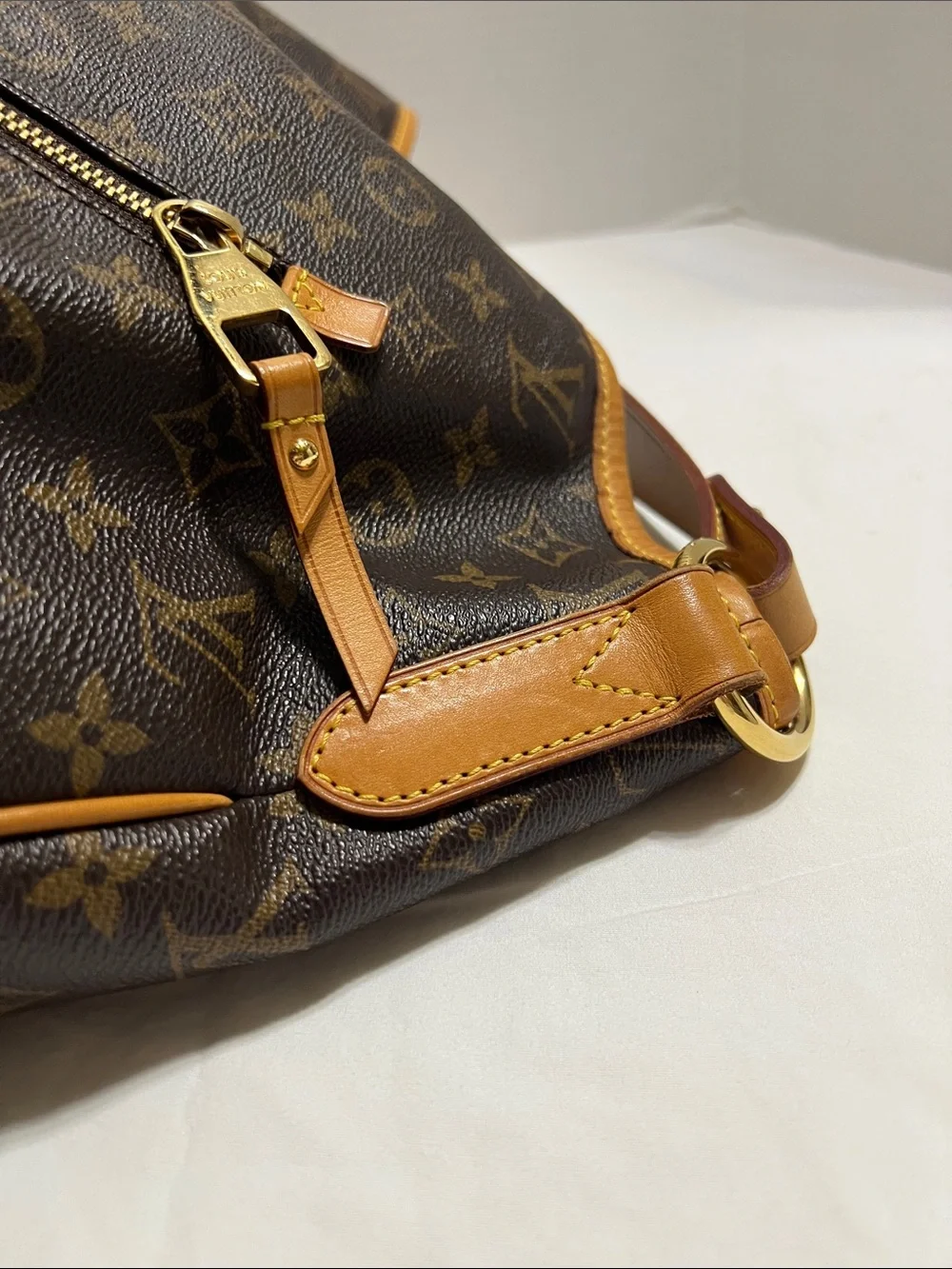 N/A authentic louis